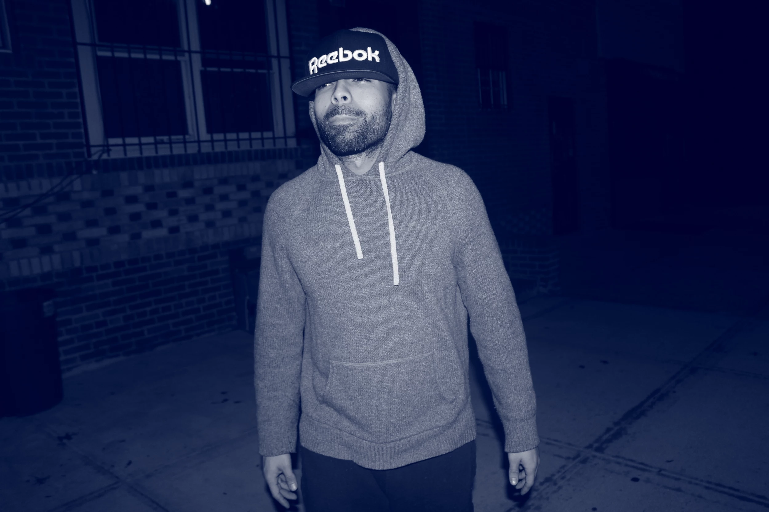 eminem wearing jordan 4