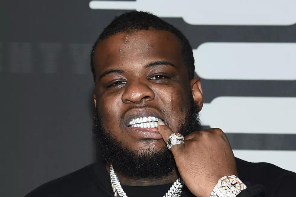 Maxo Kream Advises Fan to Sell Drugs After Fan Asks Rapper for Money